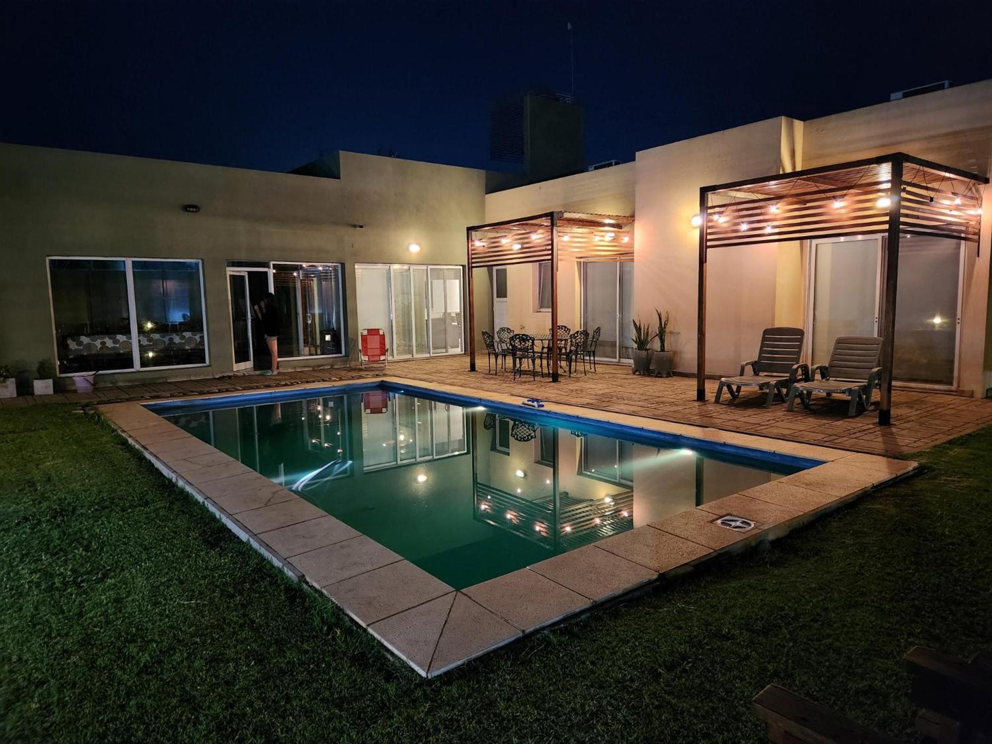 Holiday home Casa En Club De Campo. Parque Y Pileta.
